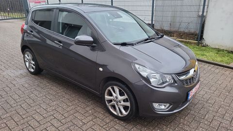 Car image 3
