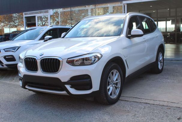 BMW X3 xDrive30e 215 kW image number 1