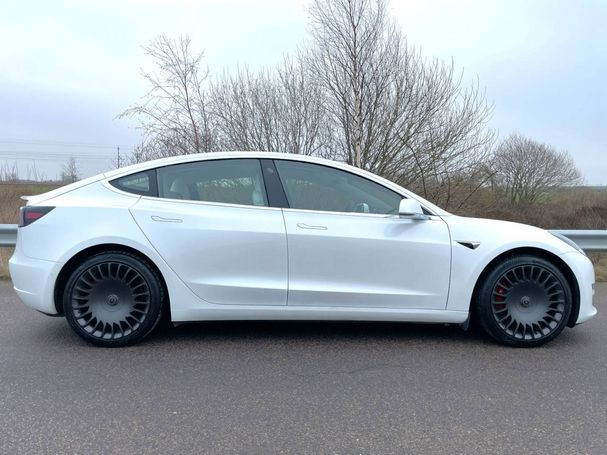 Tesla Model 3 Performance AWD 375 kW image number 8