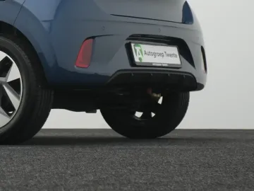 Car image 45