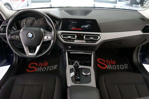 BMW 318d Touring Advantage 110 kW image number 4