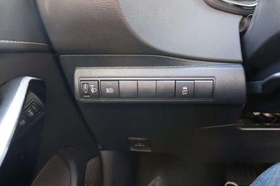 Car image 36