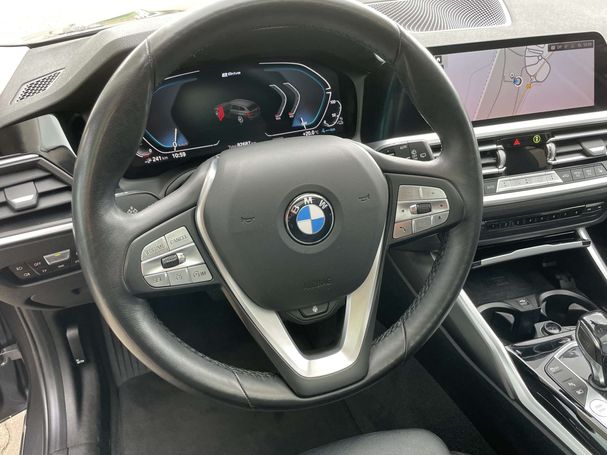 BMW 330 Touring Advantage xDrive 185 kW image number 20