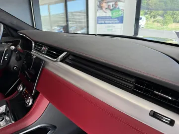 Car image 45