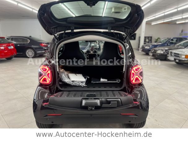 Smart ForTwo coupe EQ 60 kW image number 8