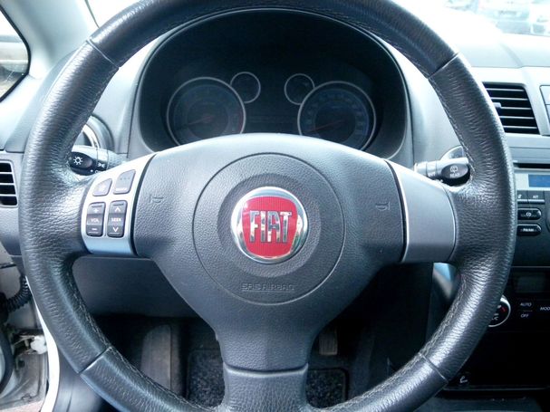 Fiat Sedici 1.6 16V Emotion 88 kW image number 13