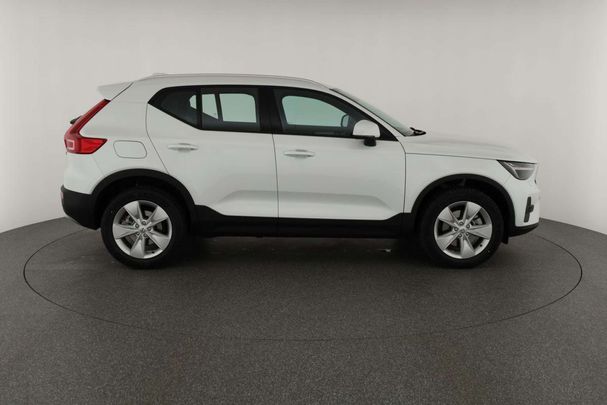 Volvo XC40 B3 Core 120 kW image number 19