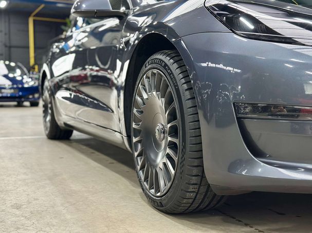 Tesla Model 3 Performance AWD 321 kW image number 7