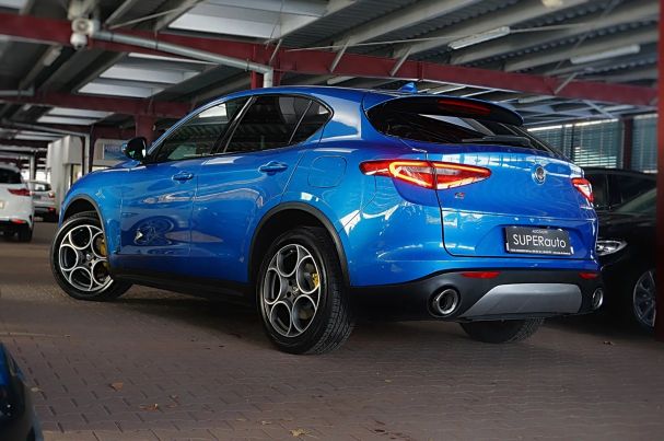 Alfa Romeo Stelvio 2.0 Turbo 206 kW image number 8