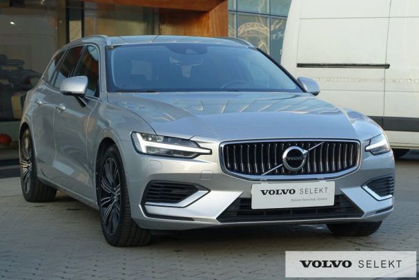 Volvo V60 AWD 251 kW image number 2