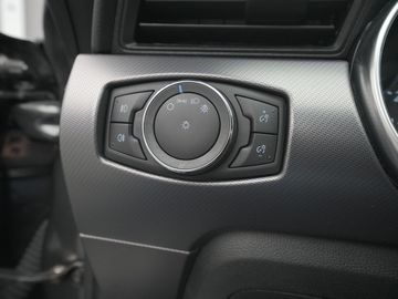 Car image 38