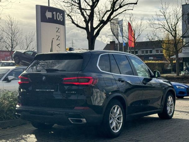 BMW X5 45e xDrive 290 kW image number 3