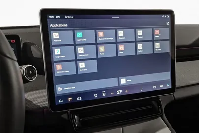 Car image 20
