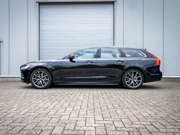 Volvo V90 R AWD T8 300 kW image number 5