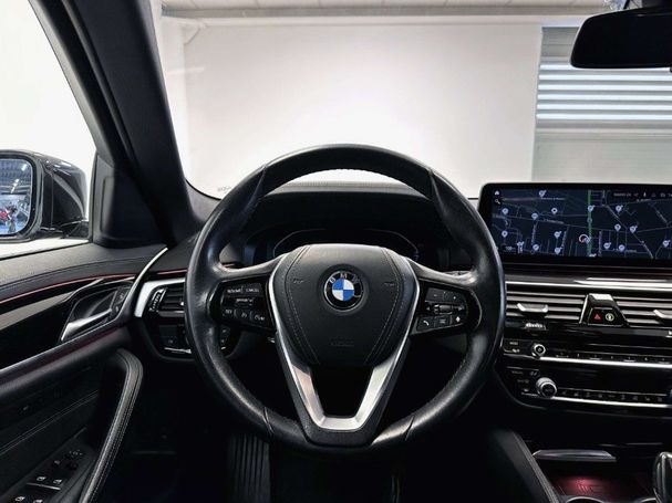 BMW 530 Touring xDrive 183 kW image number 7