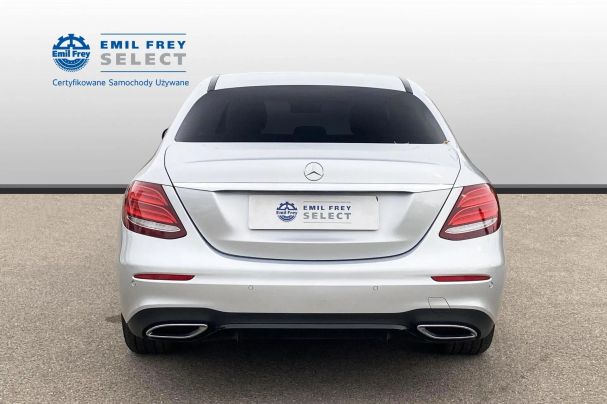 Mercedes-Benz E 220 143 kW image number 3