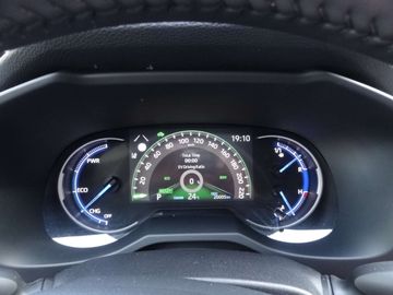 Car image 31