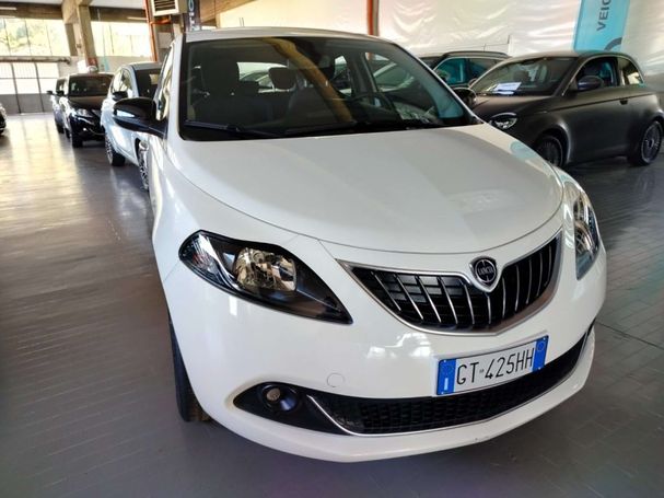 Lancia Ypsilon 51 kW image number 5