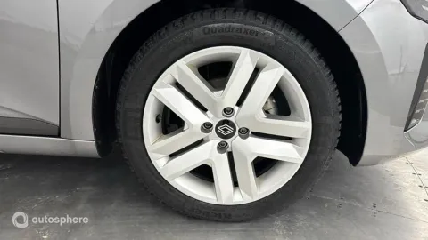 Car image 20
