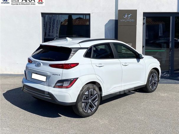 Hyundai Kona 100 kW image number 3