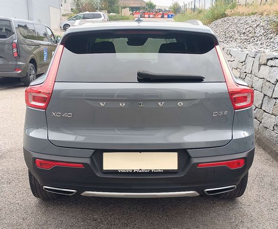 Volvo XC40 D3 Geartronic Inscription 110 kW image number 3