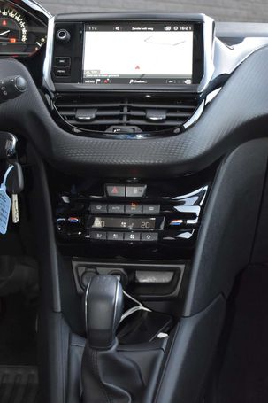 Peugeot 208 PureTech 60 kW image number 7