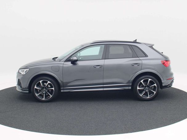 Audi Q3 45 TFSIe S-line 180 kW image number 9