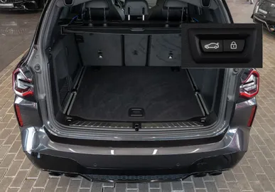 Car image 46
