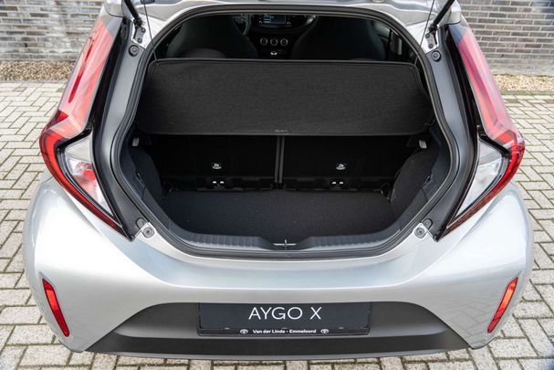 Toyota Aygo X 1.0 VVT-i 53 kW image number 21