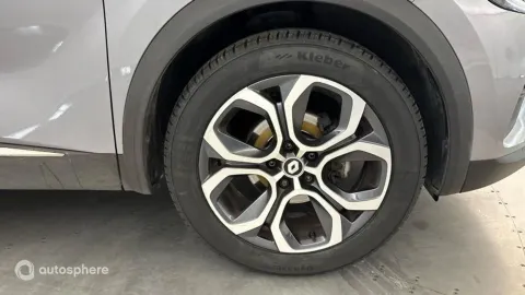 Car image 20