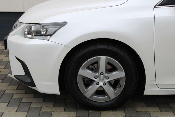 Lexus CT 200h 100 kW image number 35