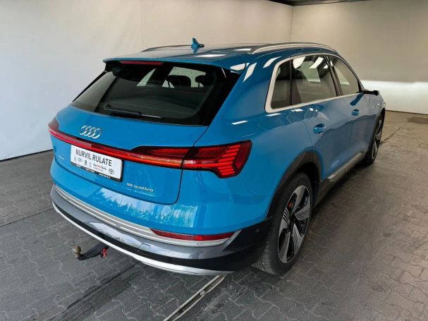 Audi e-tron 300 kW image number 26