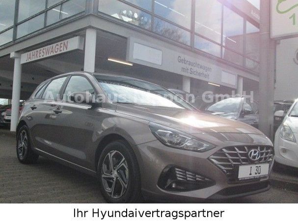 Hyundai i30 1.0 T-GDI 88 kW image number 1