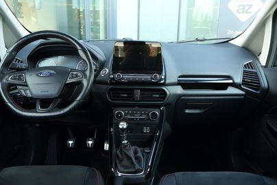 Car image 12