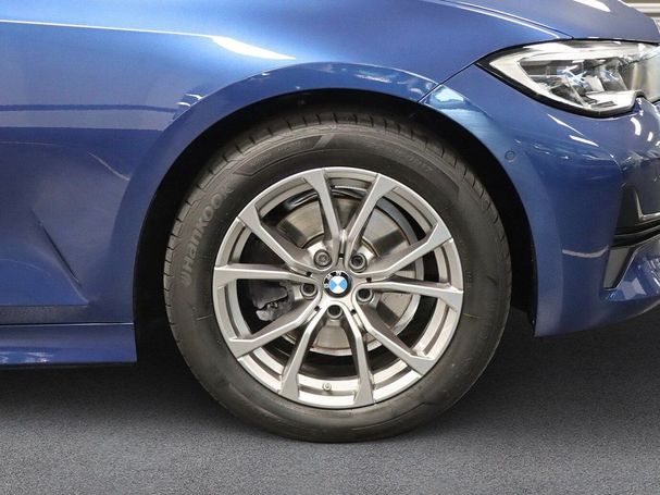 BMW 320d Touring Sport Line 140 kW image number 6