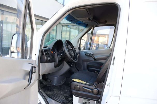 Mercedes-Benz Sprinter 211 CDi 84 kW image number 18