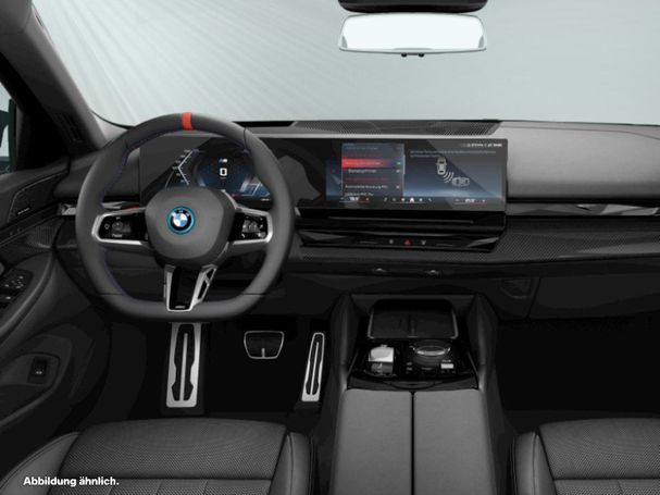 BMW i5 M60 xDrive 442 kW image number 4