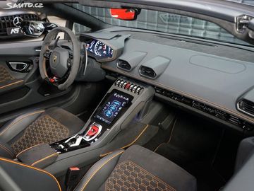 Car image 33