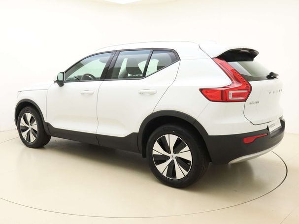 Volvo XC40 1.5 T2 95 kW image number 9