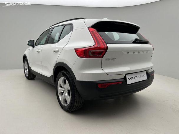 Volvo XC40 T2 95 kW image number 12