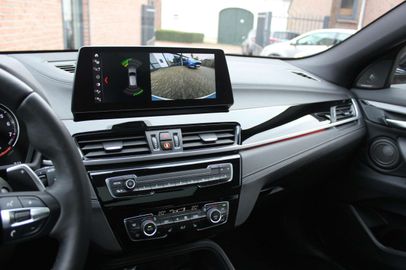 Car image 41