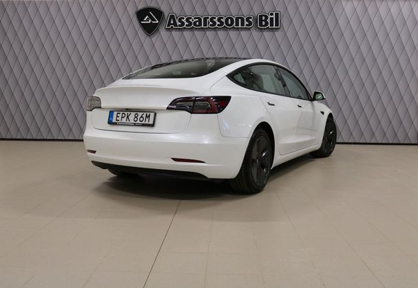 Tesla Model 3 60 Standard Range Plus 239 kW image number 16