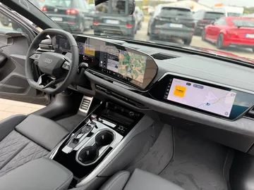 Car image 49