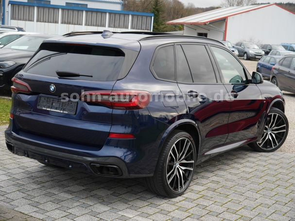 BMW X5 M50i xDrive 390 kW image number 12