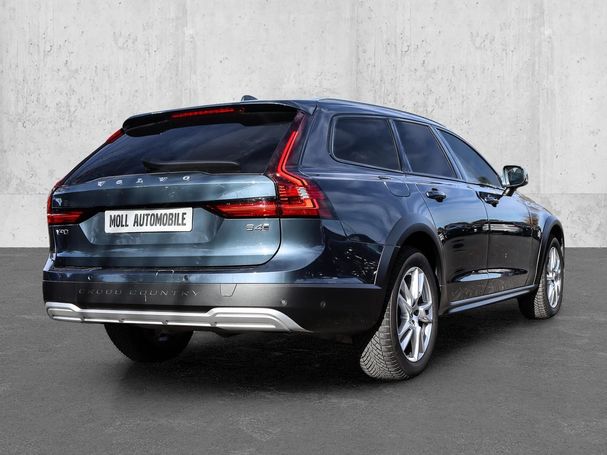 Volvo V90 Cross Country AWD B4 145 kW image number 2