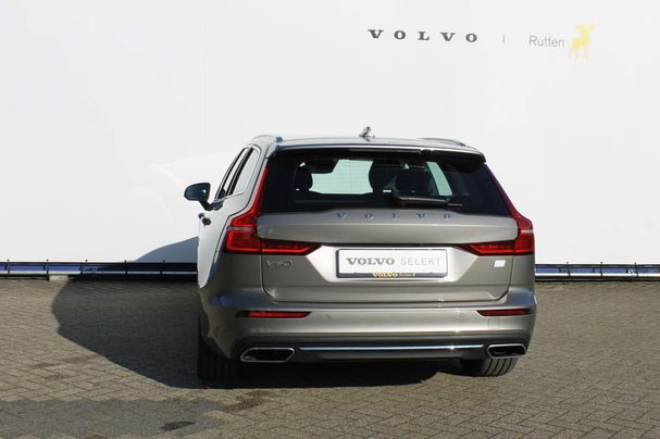 Volvo V60 T8 AWD Recharge 335 kW image number 8