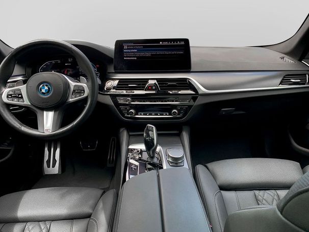 BMW 530i Touring 185 kW image number 10