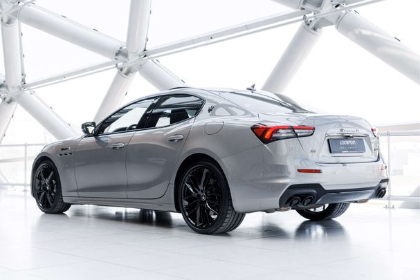 Maserati Ghibli Modena Q4 316 kW image number 3