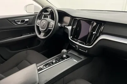 Car image 27