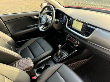 Car image 25